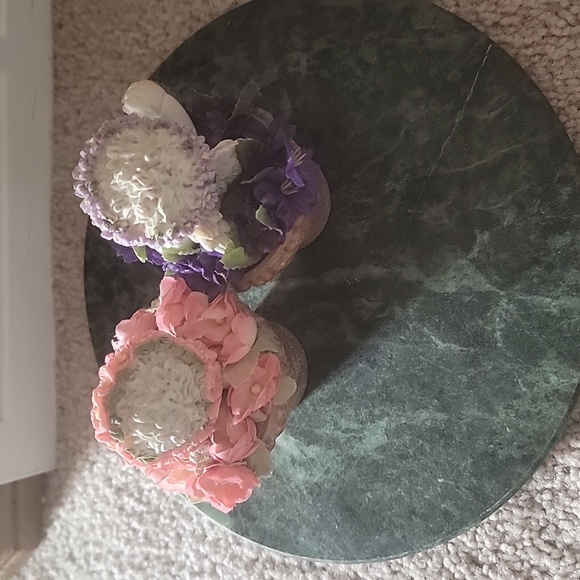 Dreamsicles Cast Art Collectible Pink "poppy" and Purple "violet" flower pot - Picture 3 of 5